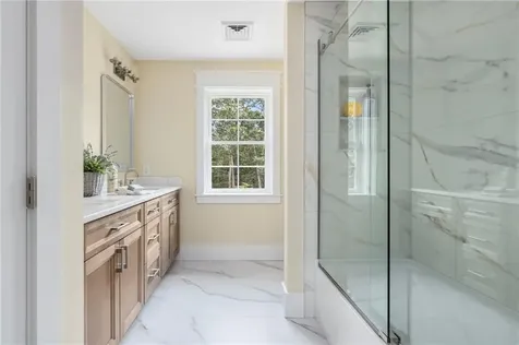 35 Beech Crest Road East Greenwich RI 02818