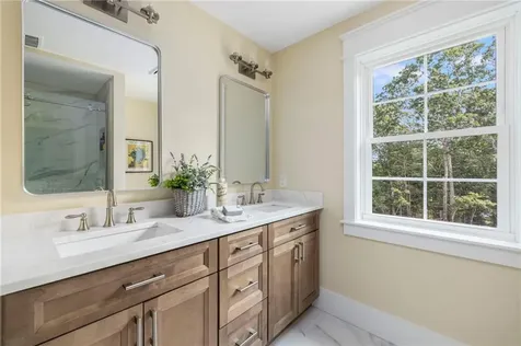 35 Beech Crest Road East Greenwich RI 02818