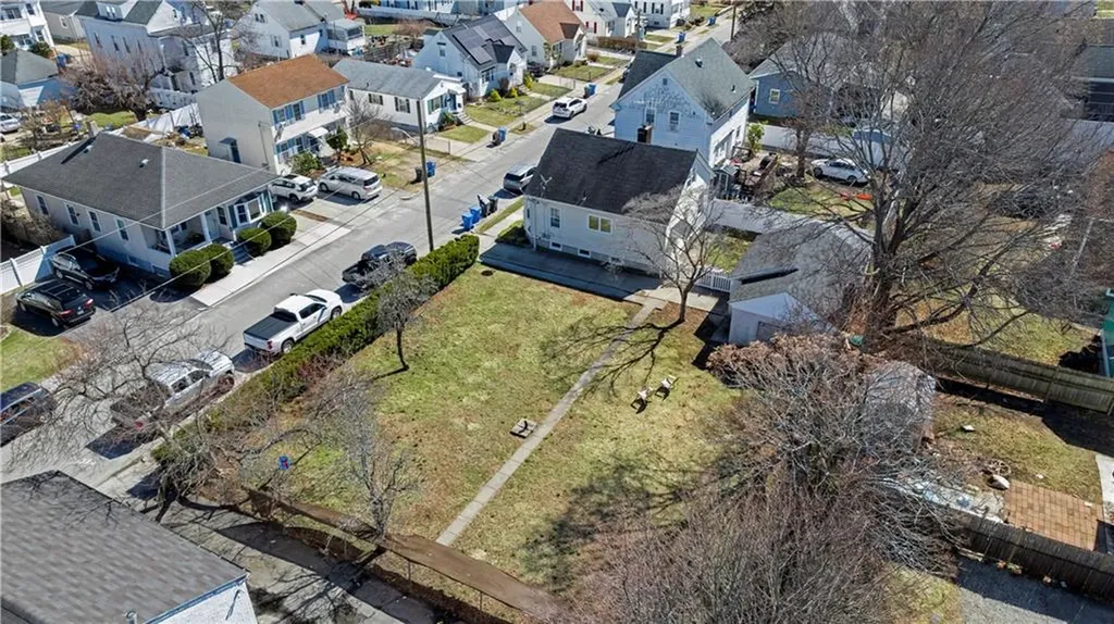 42 Victoria Avenue Cranston RI 02920