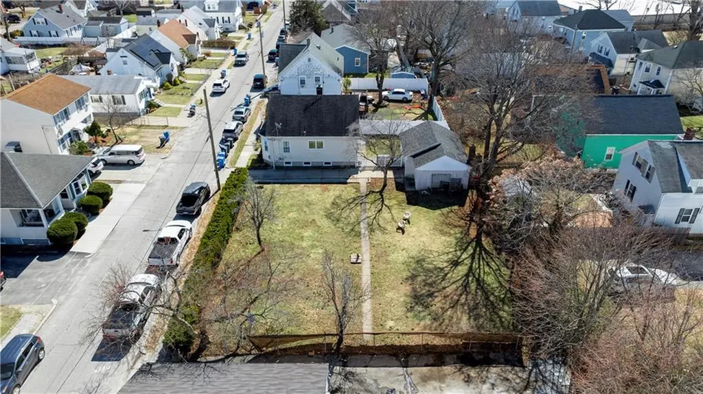 42 Victoria Avenue Cranston RI 02920