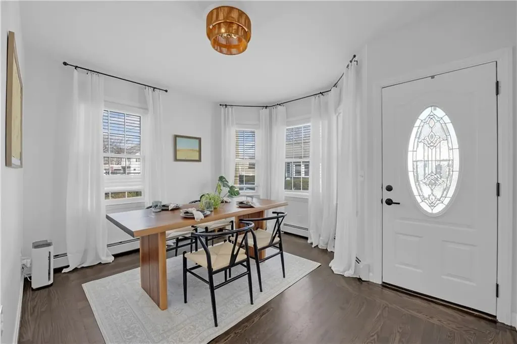 42 Victoria Avenue Cranston RI 02920