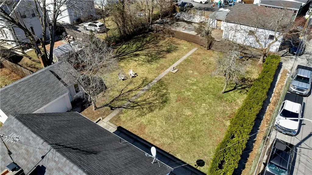 42 Victoria Avenue Cranston RI 02920