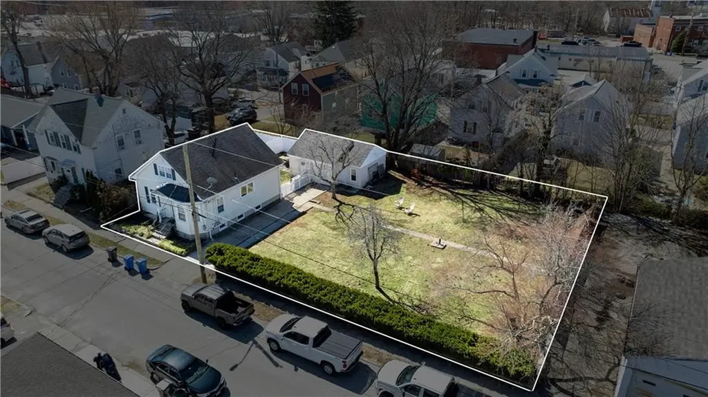42 Victoria Avenue Cranston RI 02920