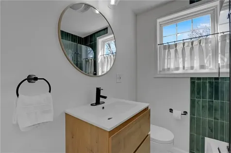 42 Victoria Avenue Cranston RI 02920