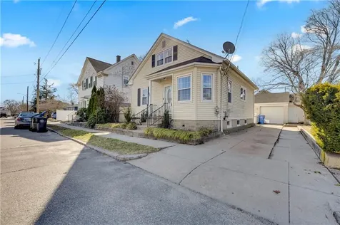 42 Victoria Avenue Cranston RI 02920