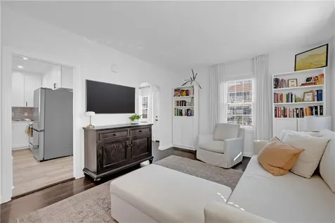 42 Victoria Avenue Cranston RI 02920
