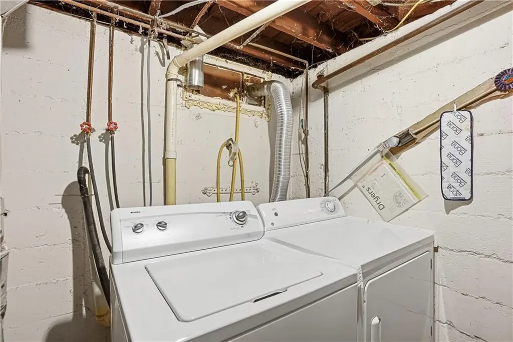 26 Pembroke Avenue Pawtucket RI 02860