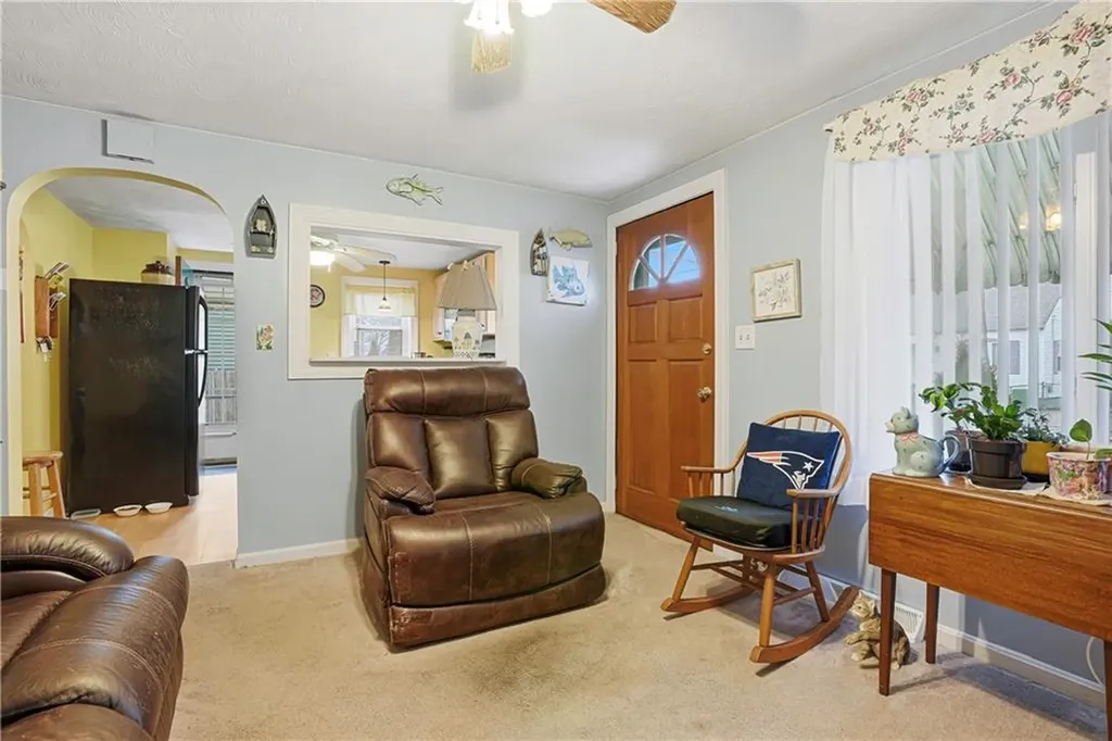 26 Pembroke Avenue Pawtucket RI 02860