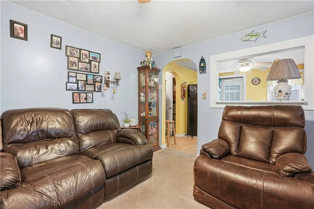 26 Pembroke Avenue Pawtucket RI 02860