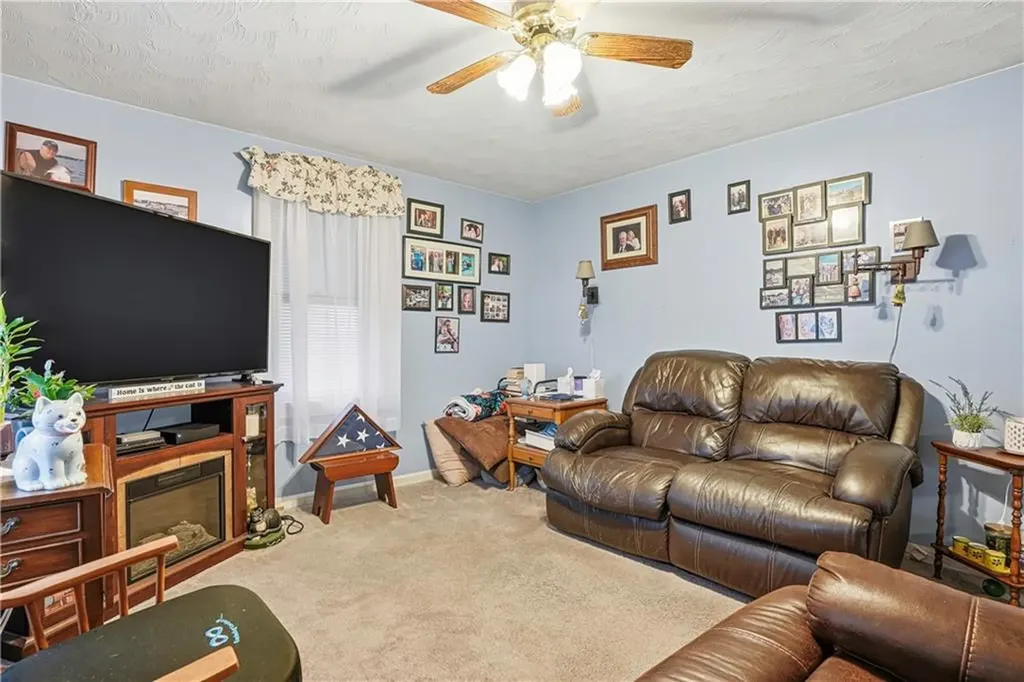26 Pembroke Avenue Pawtucket RI 02860