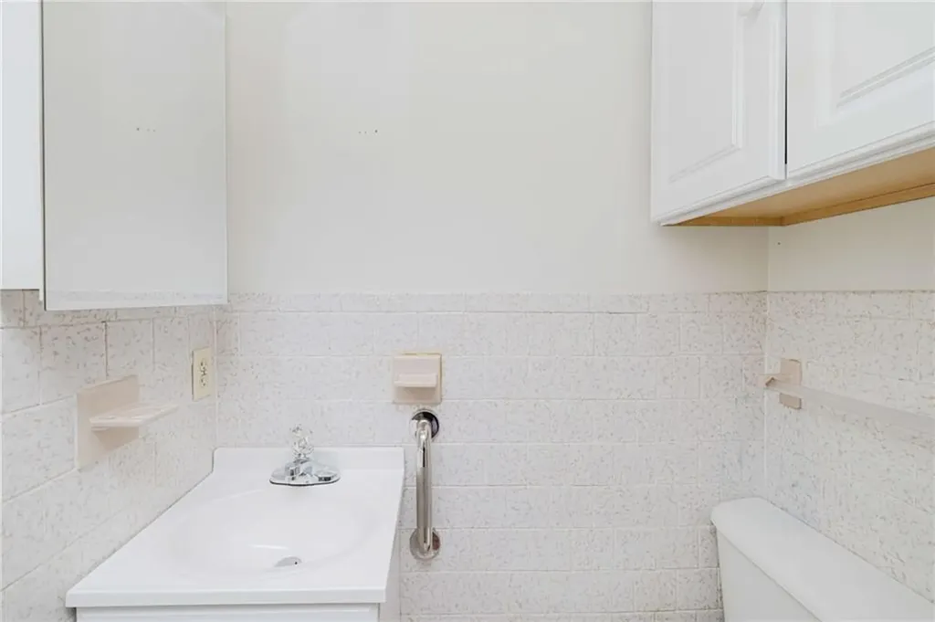 34 Cherry Hill Road Johnston RI 02919
