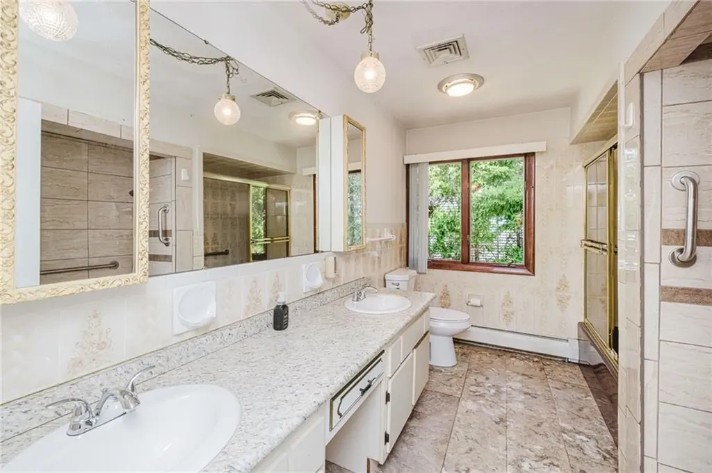 34 Cherry Hill Road Johnston RI 02919