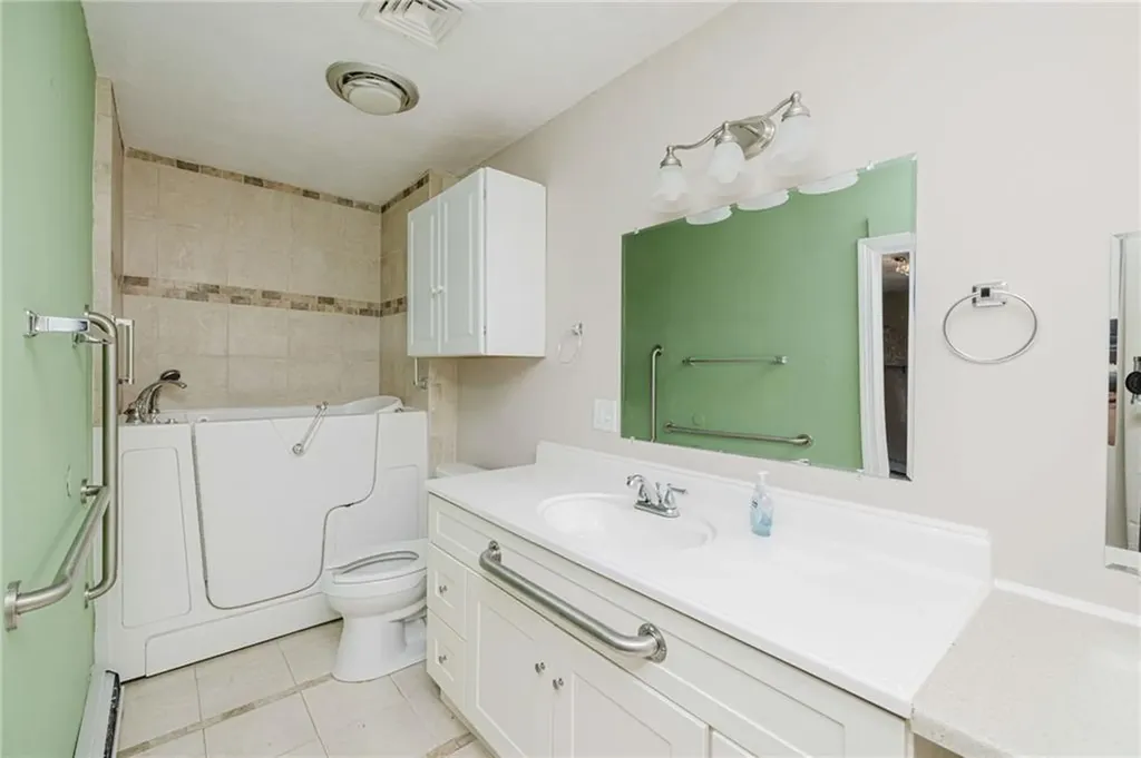 34 Cherry Hill Road Johnston RI 02919