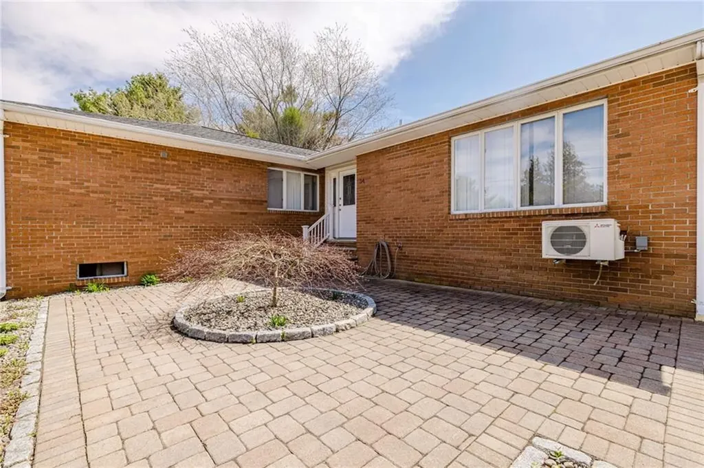 34 Cherry Hill Road Johnston RI 02919