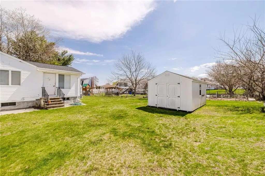 34 Cherry Hill Road Johnston RI 02919