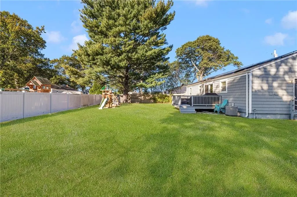 74 Stephens Avenue Warwick RI 02886