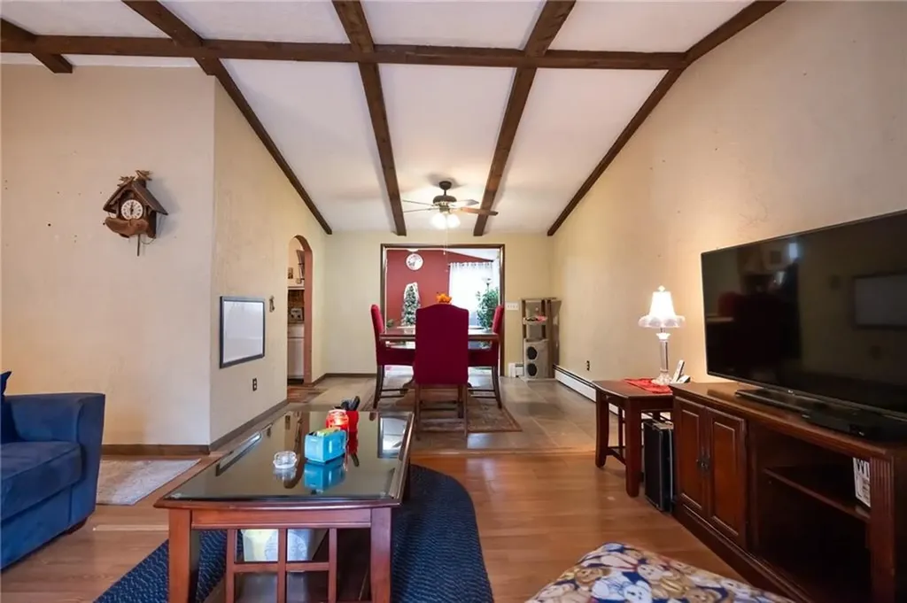 9 Finne Road Johnston RI 02919
