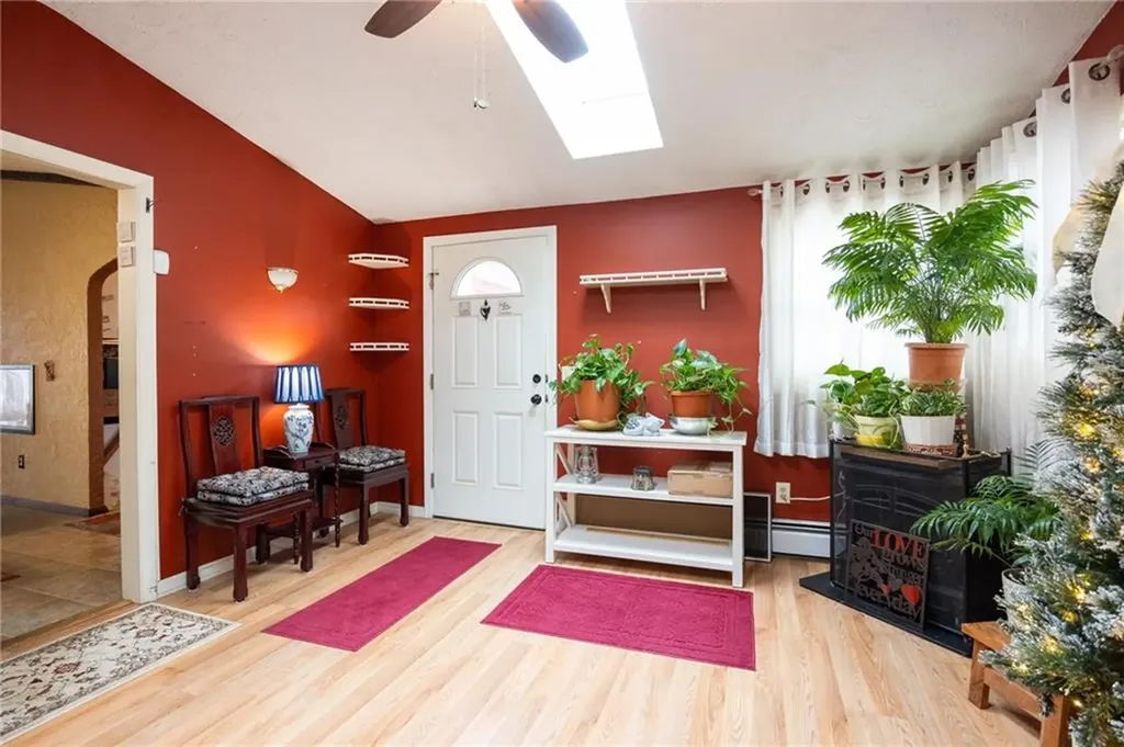 9 Finne Road Johnston RI 02919