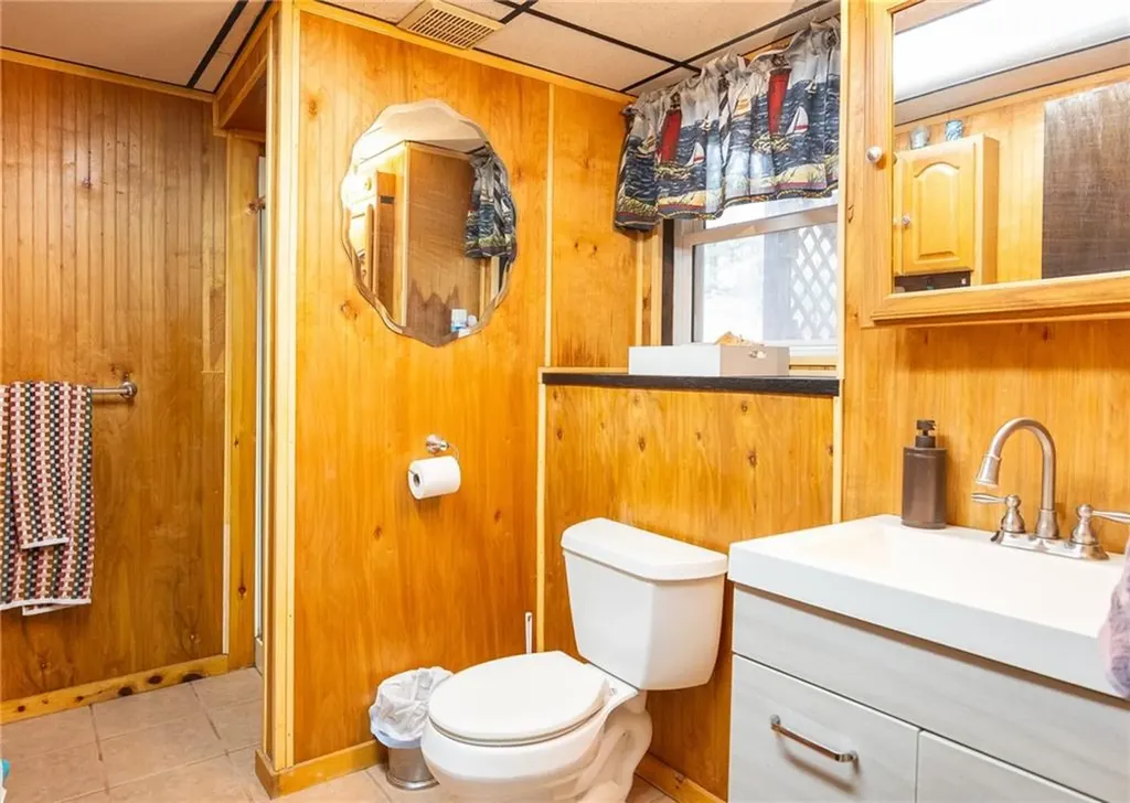 9 Finne Road Johnston RI 02919