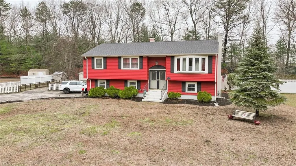 9 Finne Road Johnston RI 02919