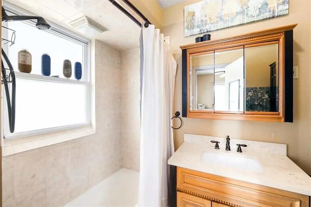 52 54 John Street Cumberland RI 02864