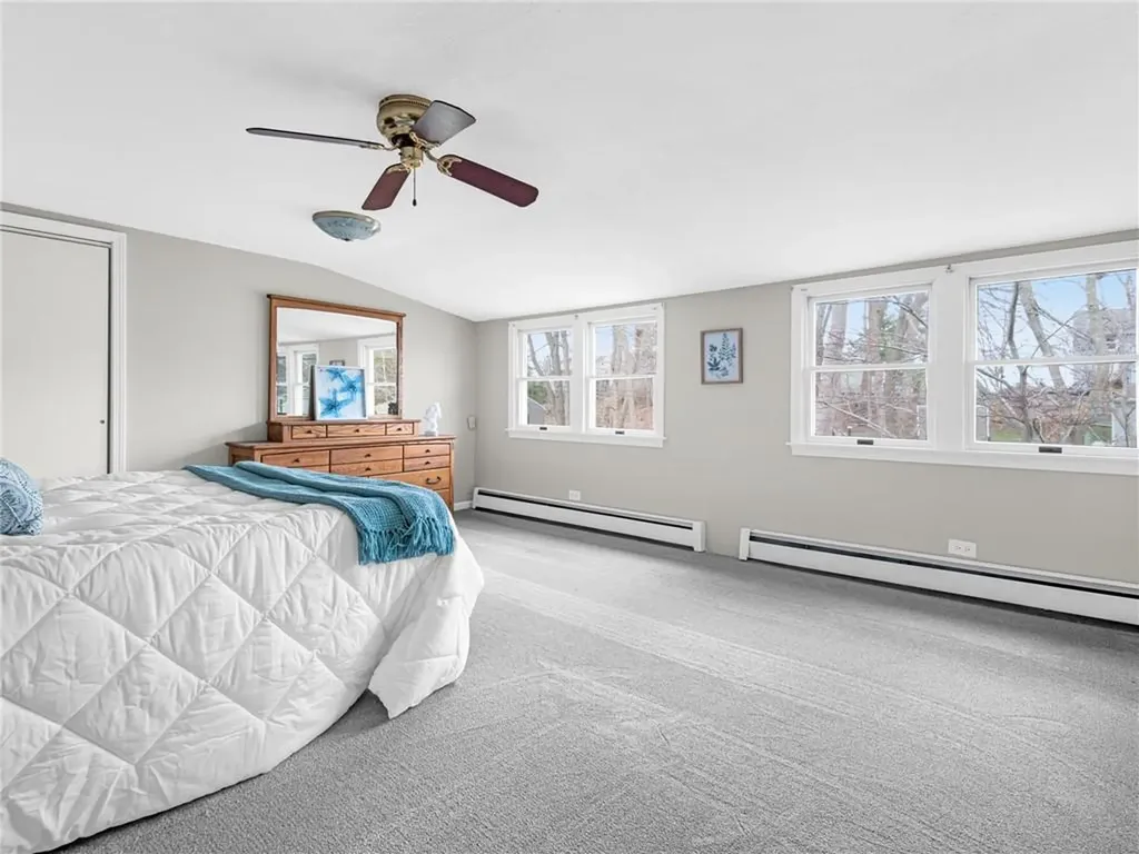 26 Anthony Street Warwick RI 02886