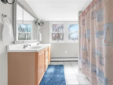 26 Anthony Street Warwick RI 02886