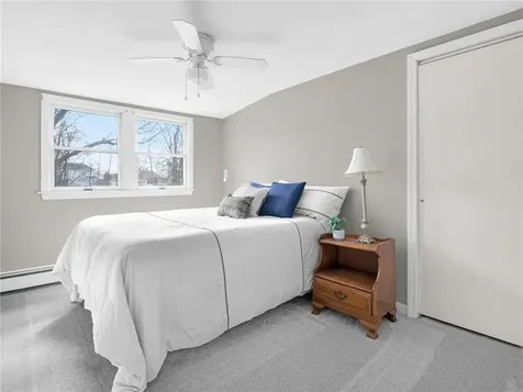 26 Anthony Street Warwick RI 02886