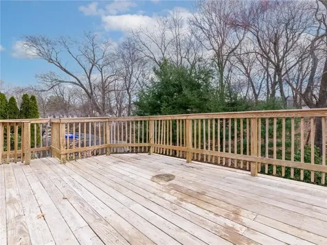 26 Anthony Street Warwick RI 02886