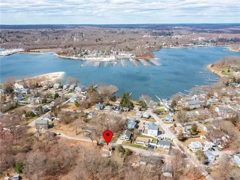 26 Anthony Street Warwick RI 02886