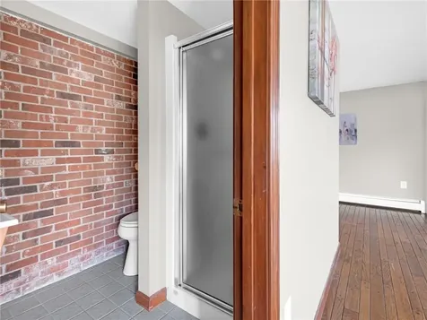 26 Anthony Street Warwick RI 02886