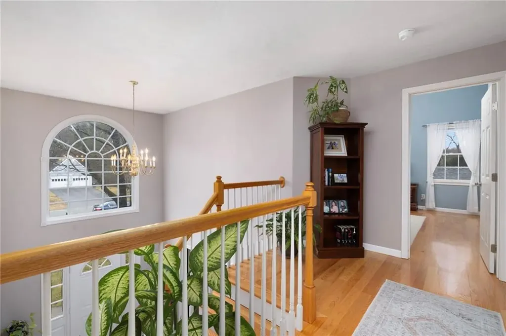 33 Old Meadow Lane Cumberland RI 02864