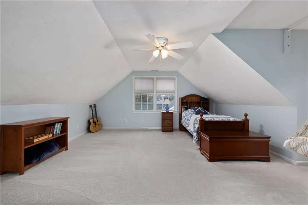 33 Old Meadow Lane Cumberland RI 02864