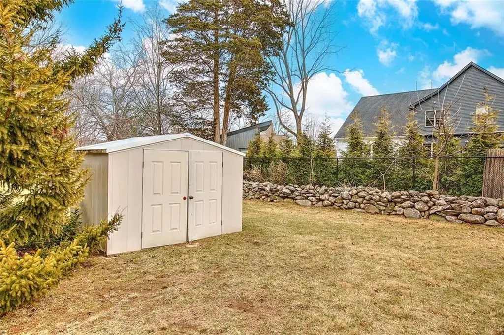 12 Whalen Drive Lincoln RI 02865