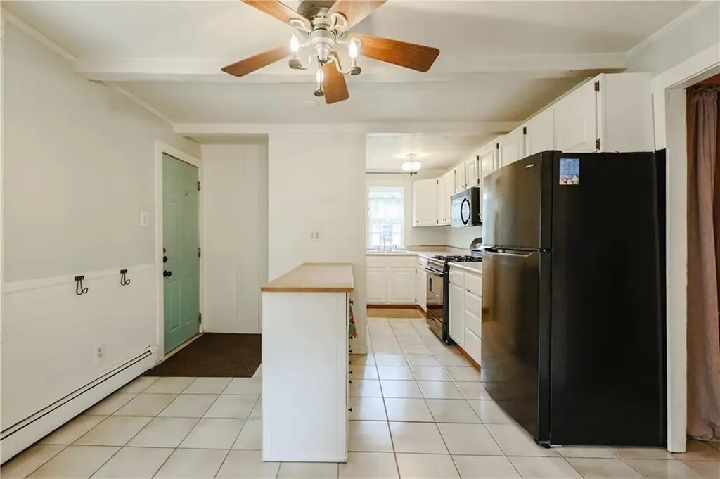 65 Milton Avenue North Smithfield RI 02896