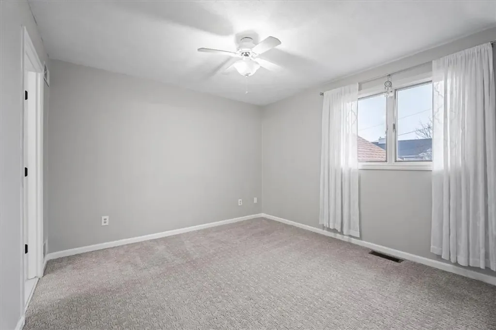 75 Valley Green Court North Providence RI 02904