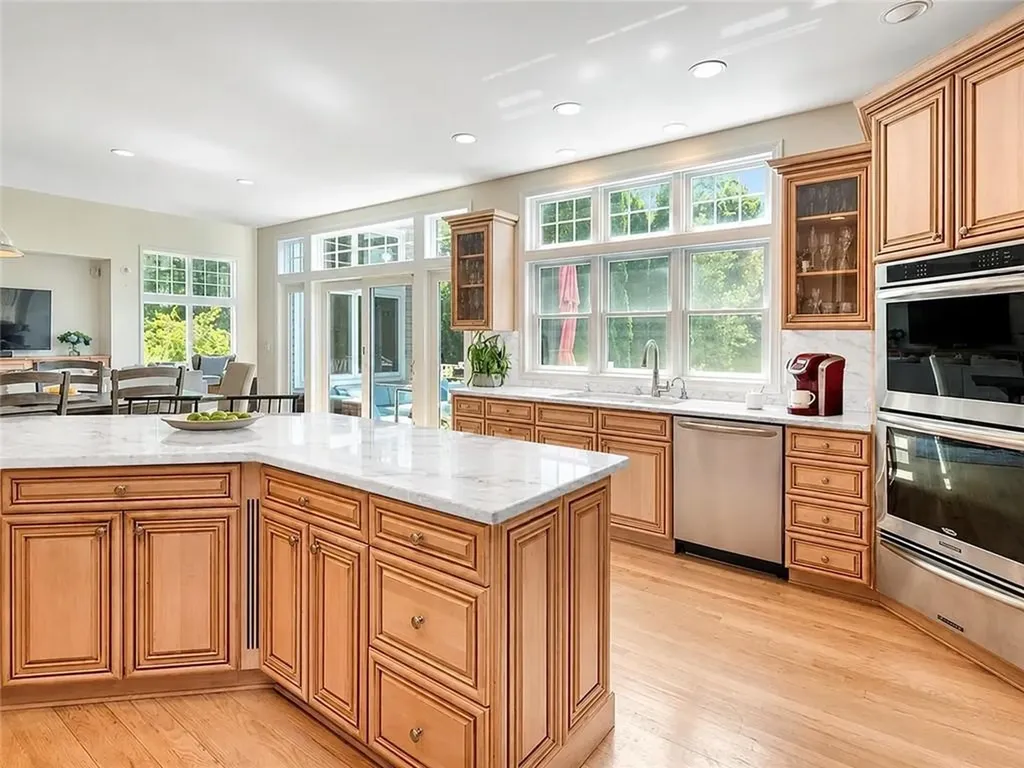 180 Cottontail Drive Portsmouth RI 02871