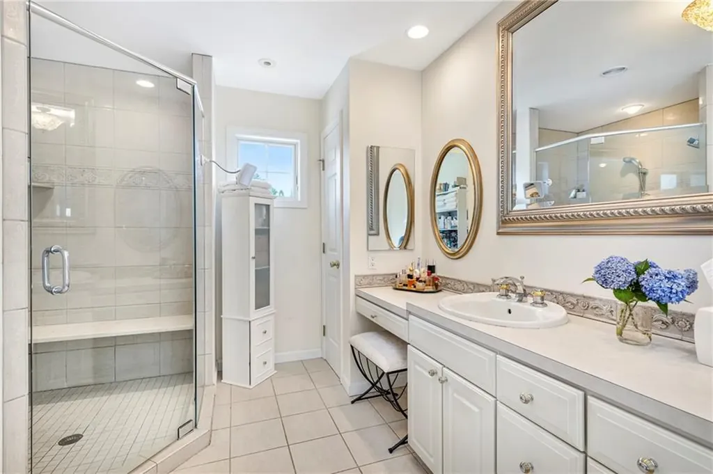 180 Cottontail Drive Portsmouth RI 02871