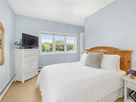 180 Cottontail Drive Portsmouth RI 02871