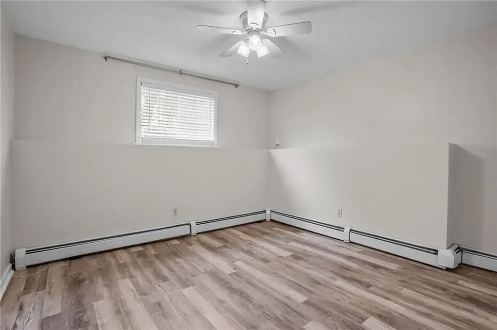 22 Oak Street North Providence RI 02911