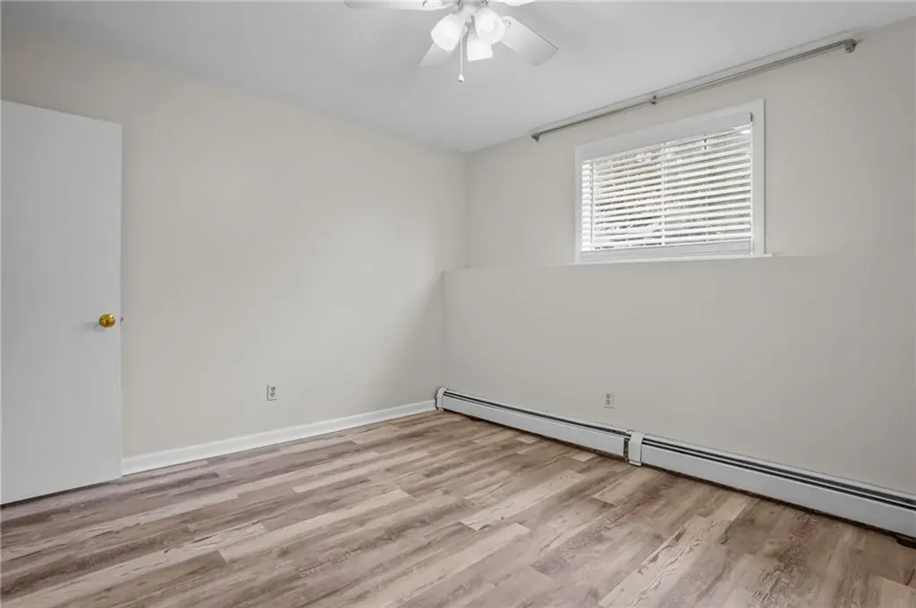 22 Oak Street North Providence RI 02911