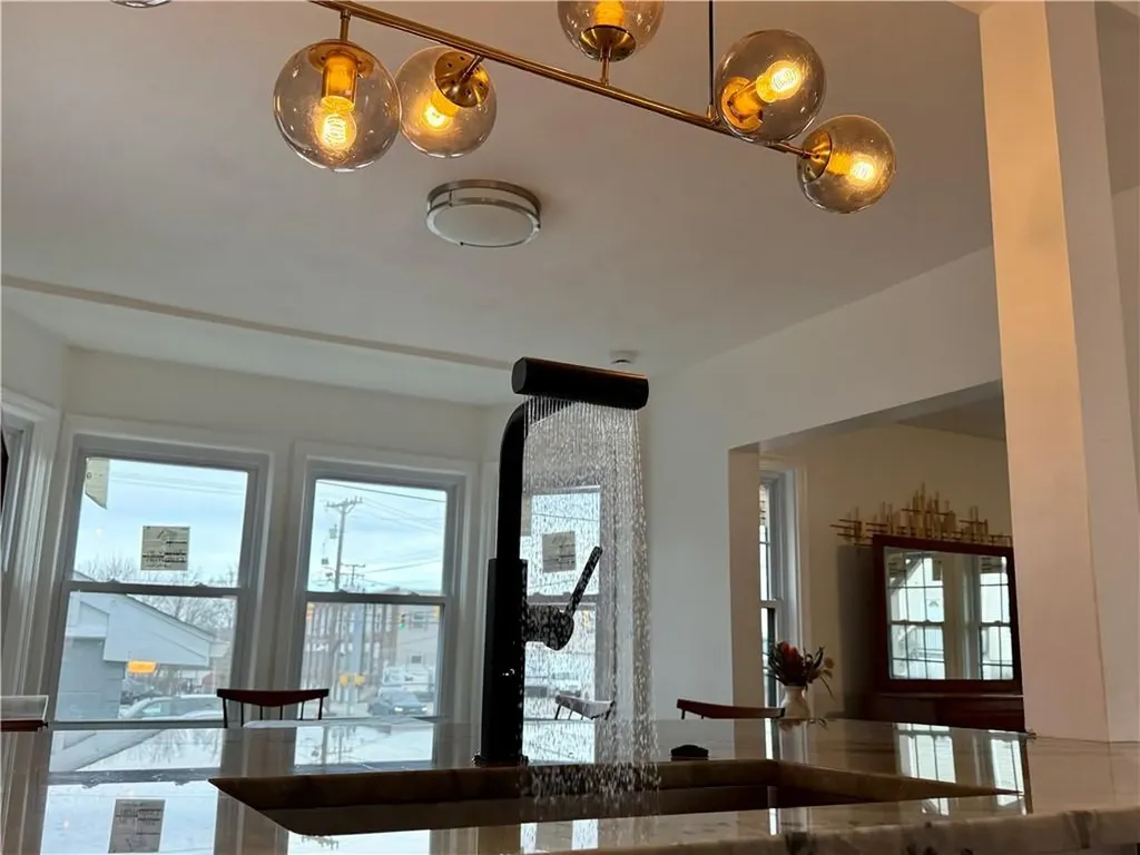 571 Winter Street Woonsocket RI 02895