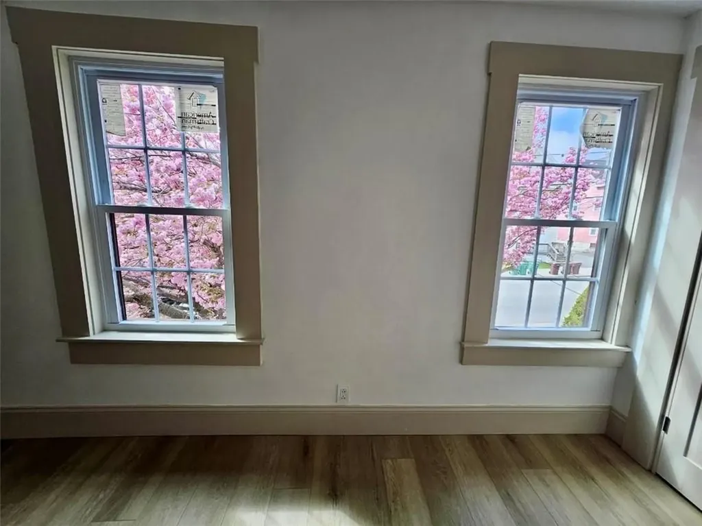 571 Winter Street Woonsocket RI 02895