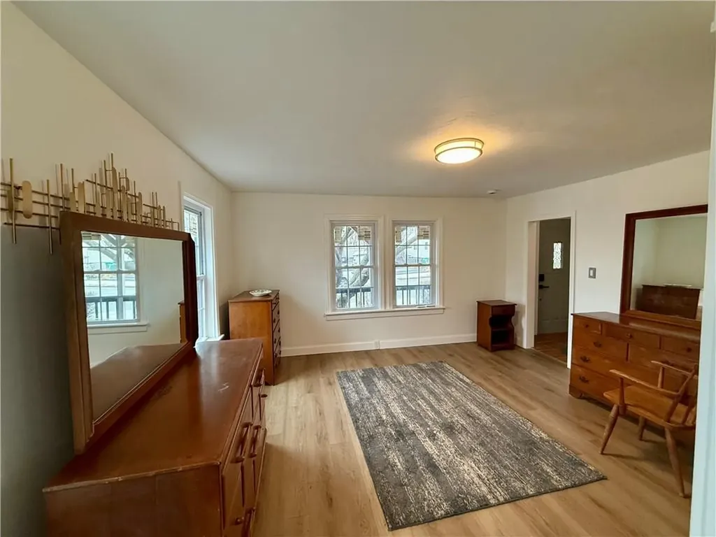 571 Winter Street Woonsocket RI 02895