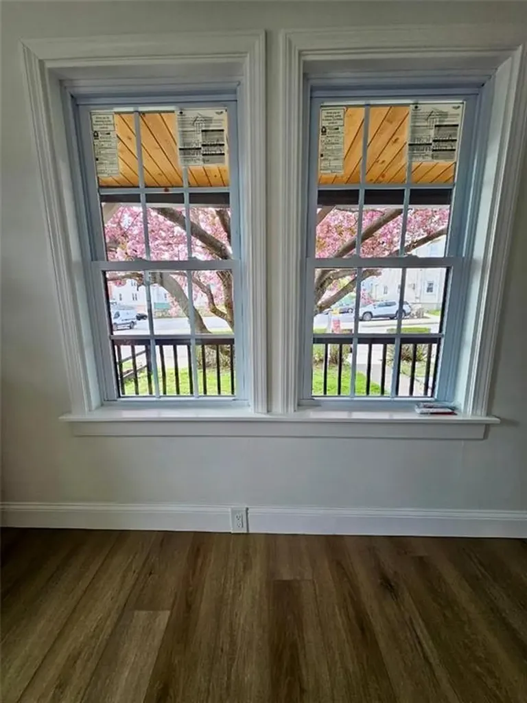 571 Winter Street Woonsocket RI 02895