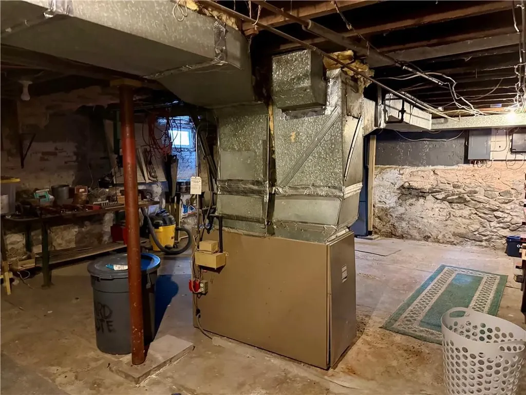 571 Winter Street Woonsocket RI 02895