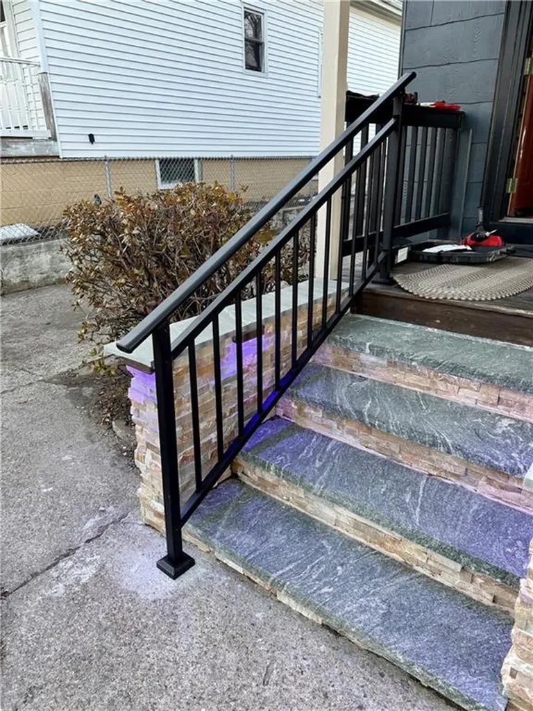 571 Winter Street Woonsocket RI 02895