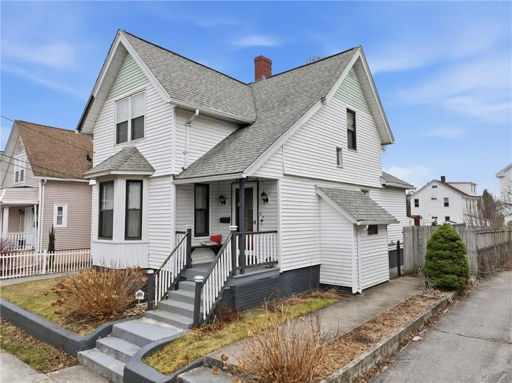57 Russell Avenue East Providence RI 02914