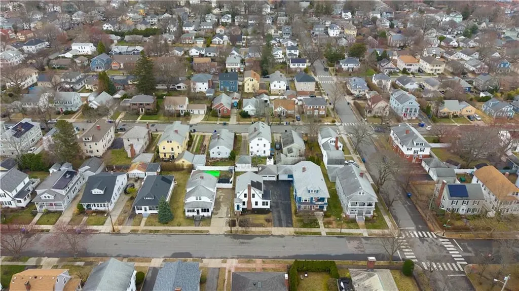 11 Nelson Street Providence RI 02908