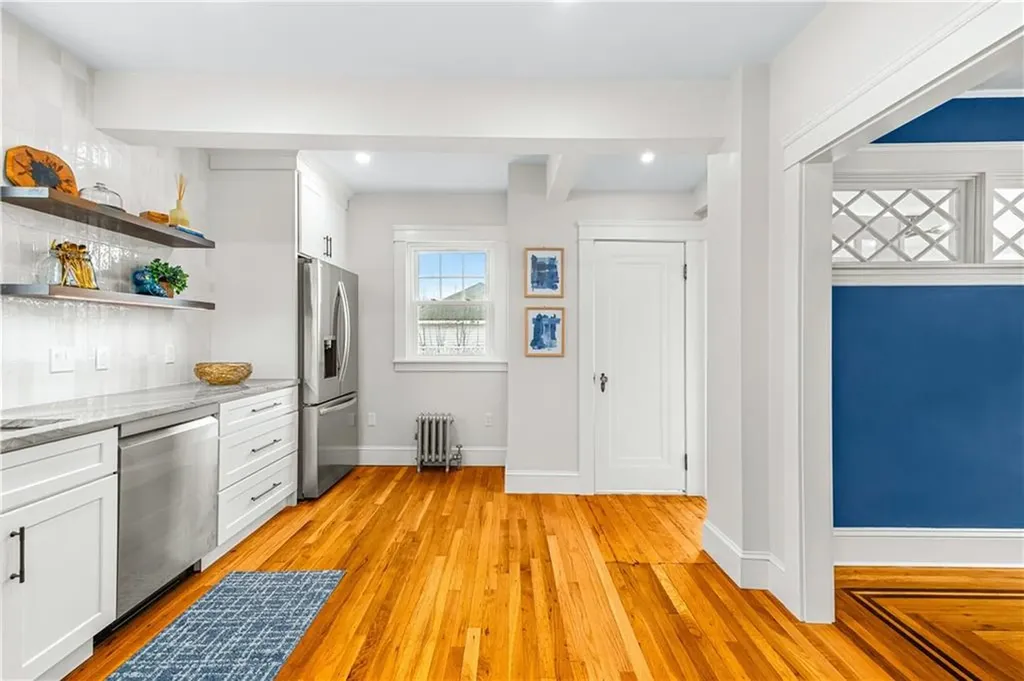 11 Nelson Street Providence RI 02908